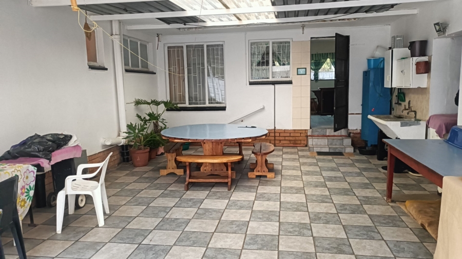 4 Bedroom Property for Sale in Wilkoppies North West